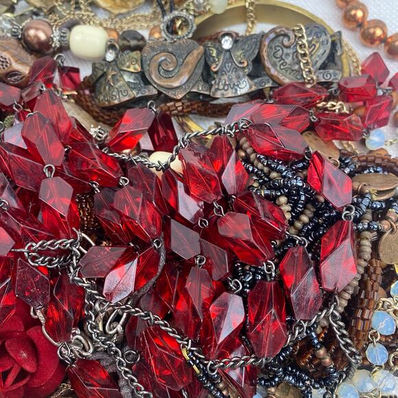 3 lbs Craft Repurpose Jewelry Brown Gold Red Vintage to Now Rhinestone Necklaces - Picture 9 of 10